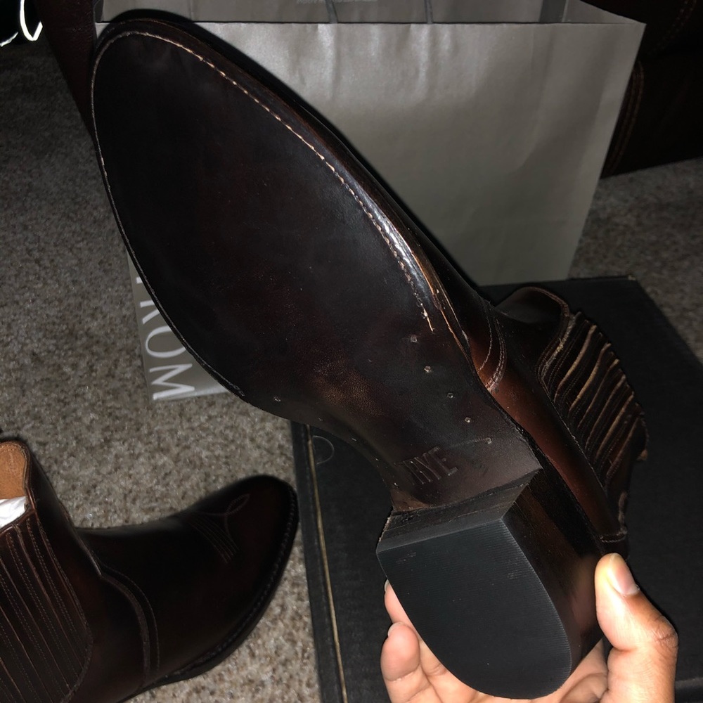 Frye Grady Chelsea western boot - Picture 5 of 8